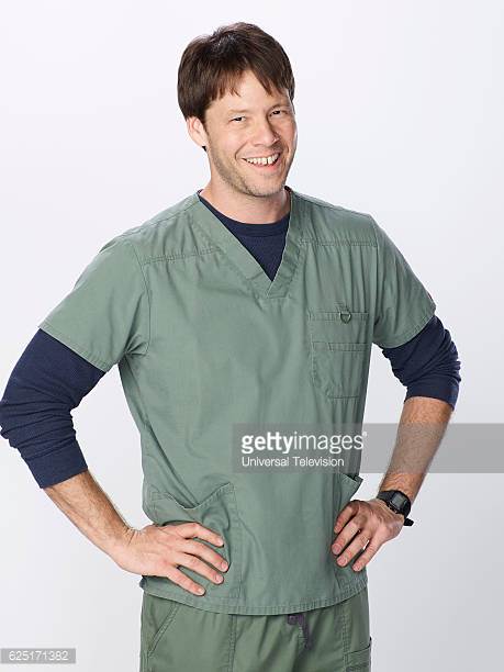 season-5-pictured-ike-barinholtz-as-morgan-picture-id625171382